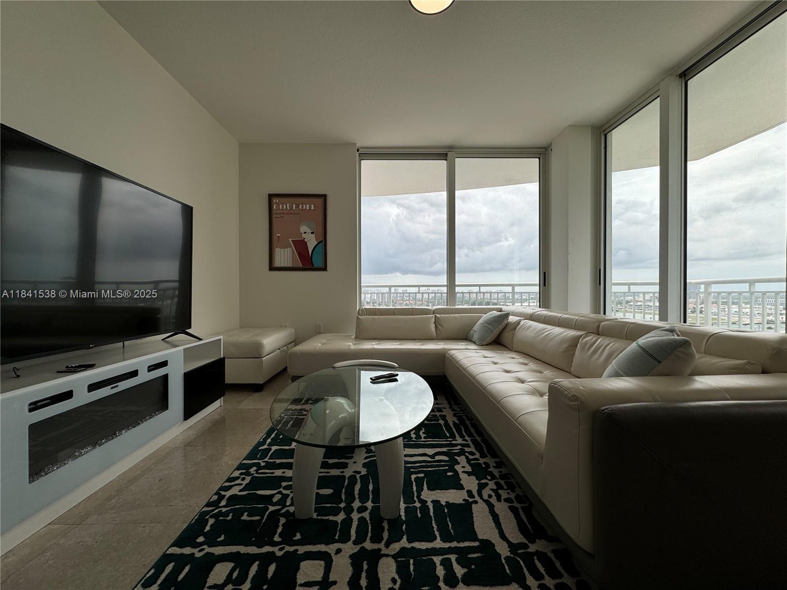 DUO CONDOMINIUM EAST - Residential Lease