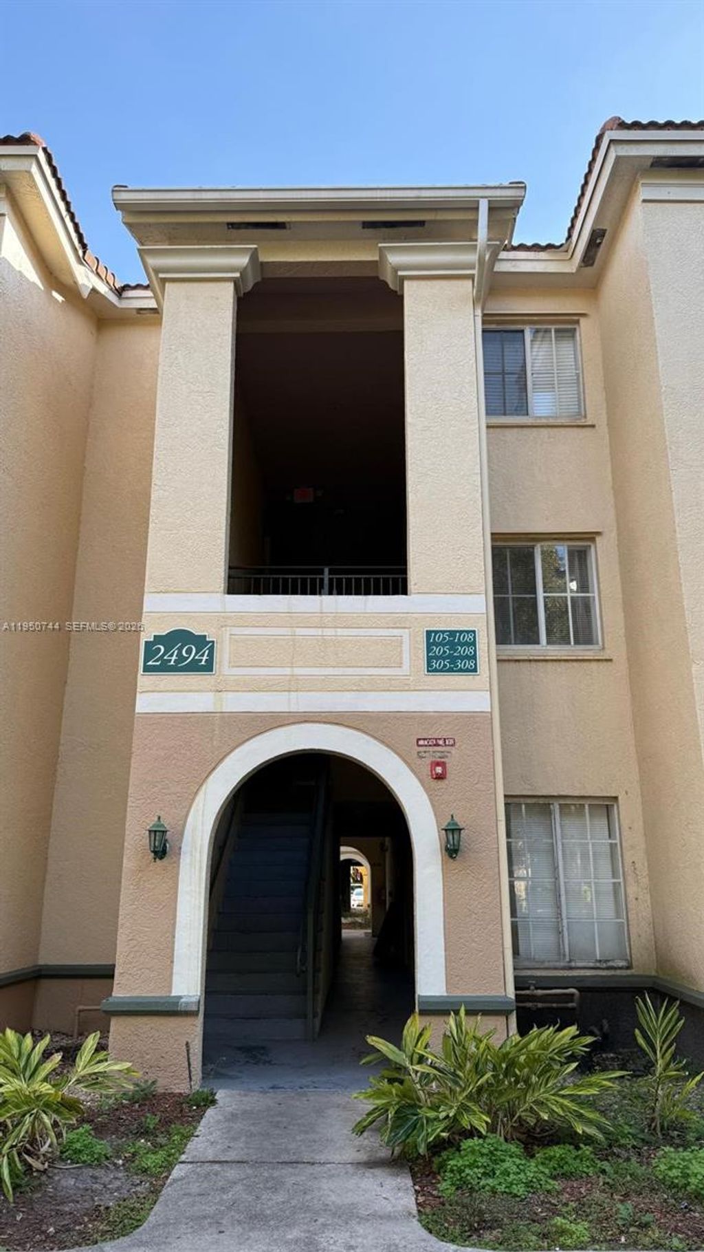 Photo of 2494 Centergate Dr #305, Miramar, FL 33025 (MLS # A11950744)