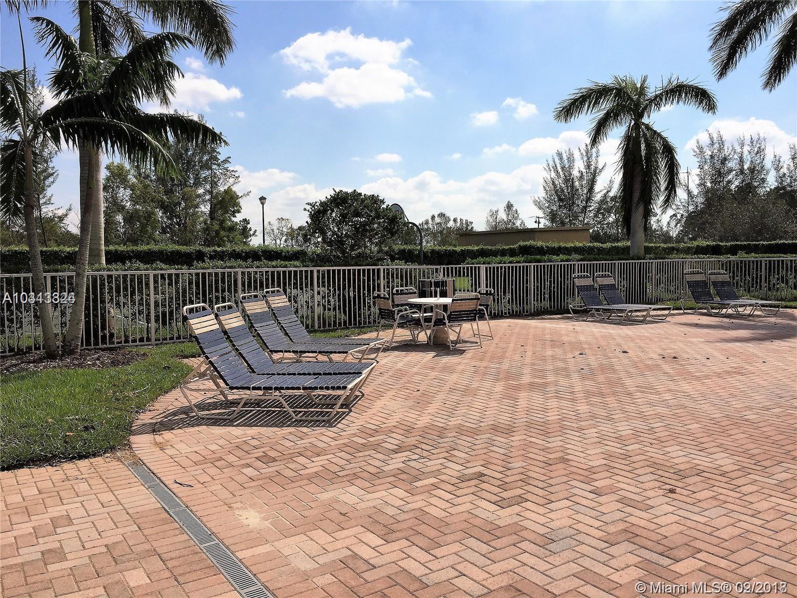 CENTURY BREEZE - Residential