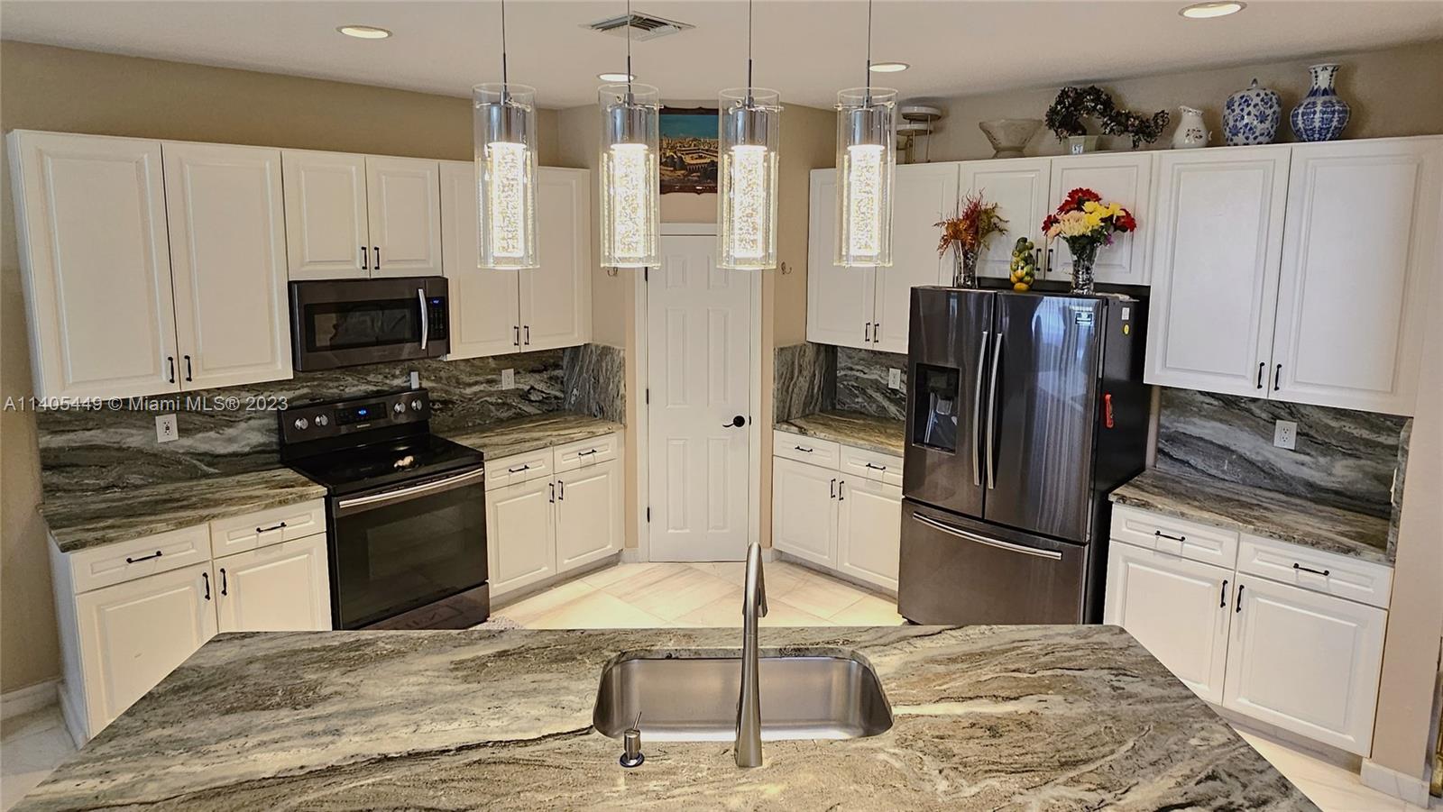 BELLA TERRA PUD 3 - Residential