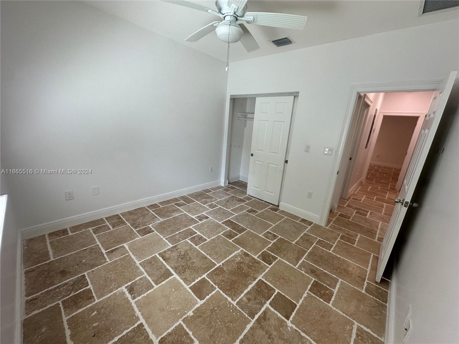 SOUTH CREEK VILLAGE - Residential Lease