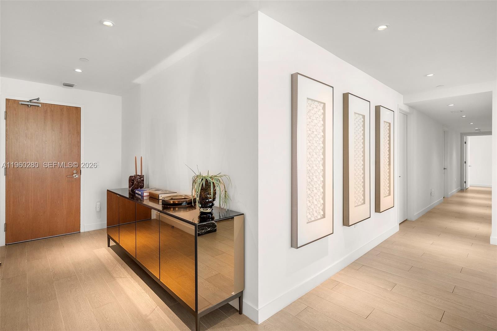 FIVE PARK - Residential