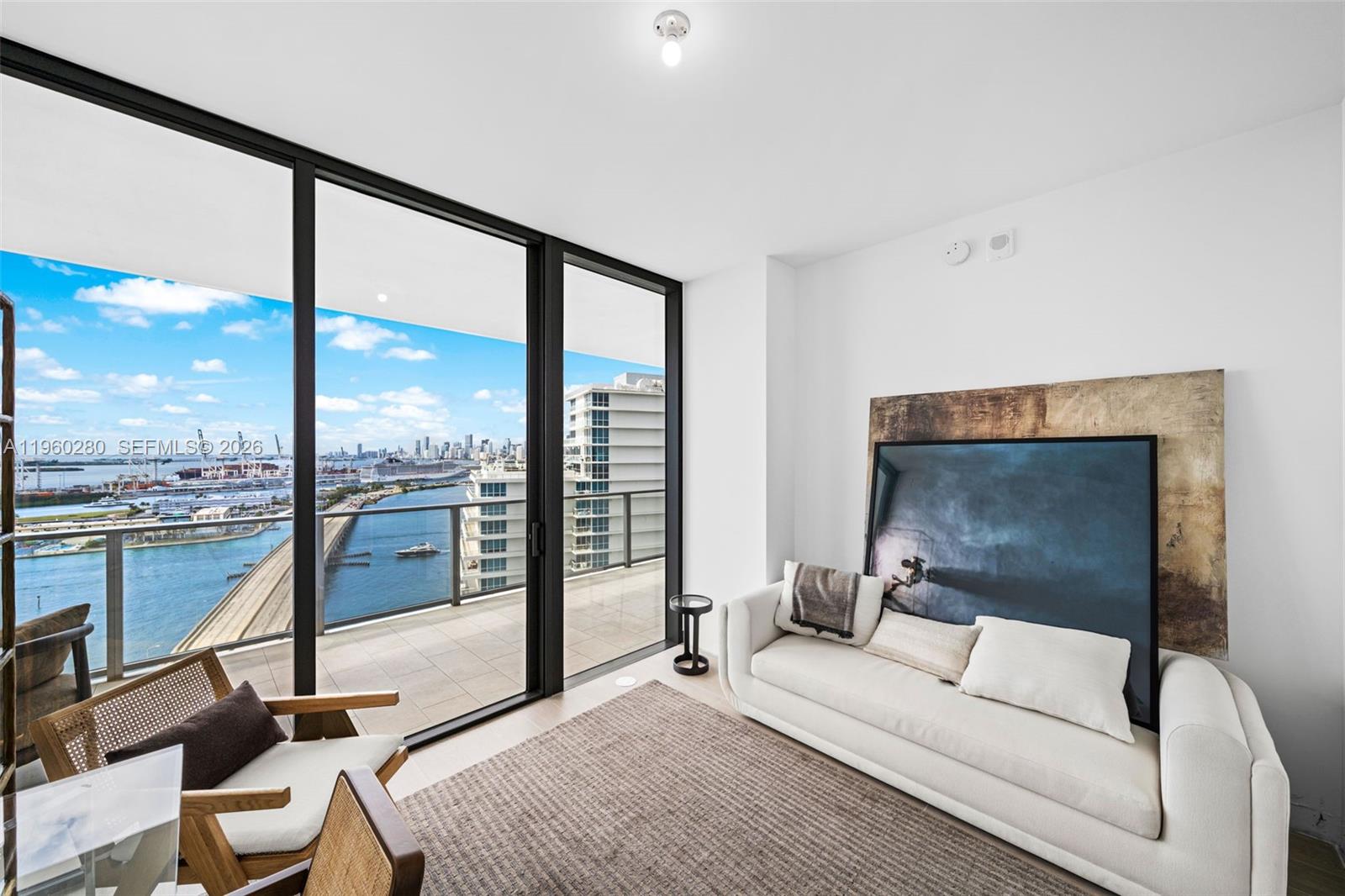 FIVE PARK - Residential