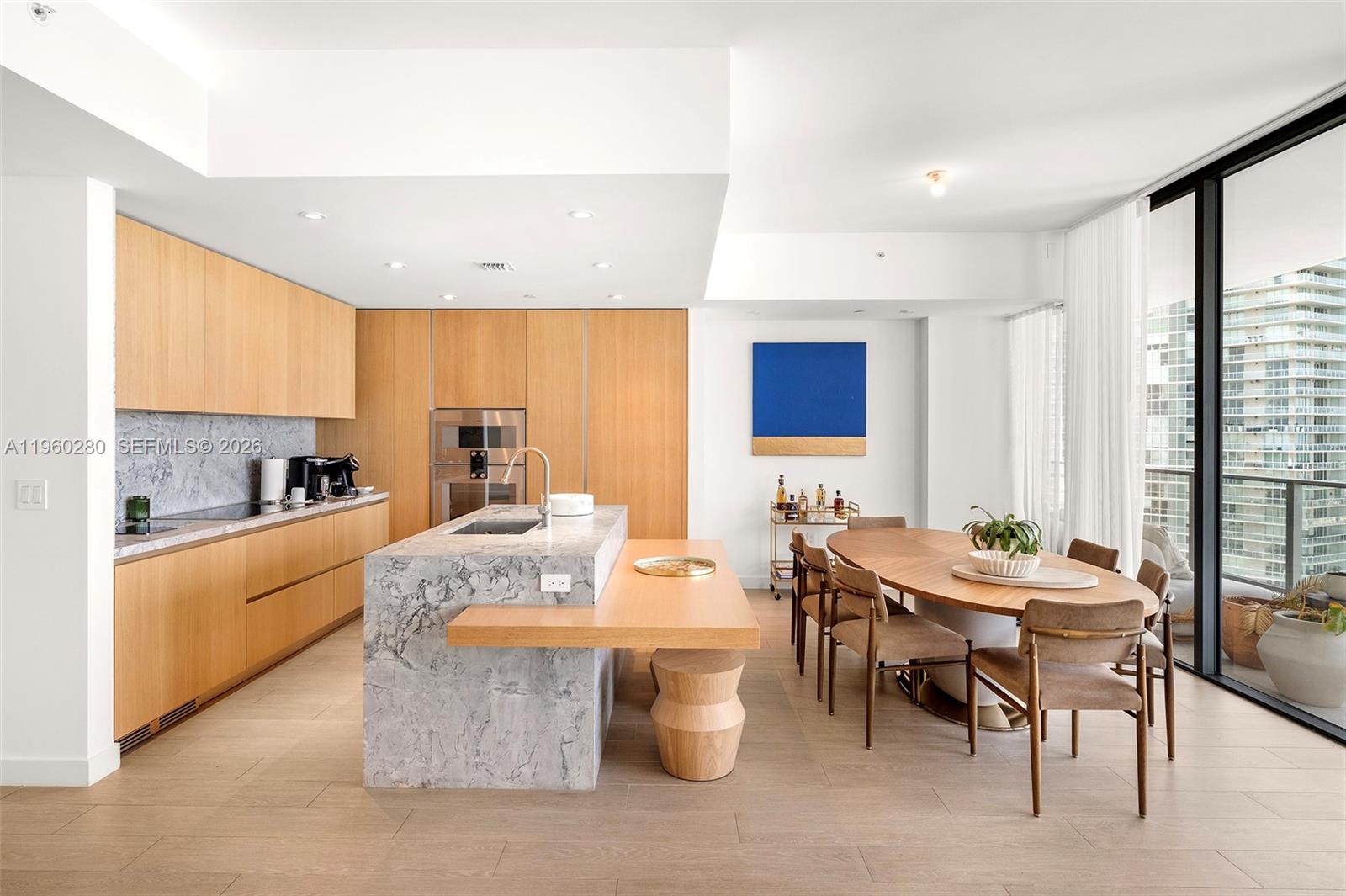 FIVE PARK - Residential