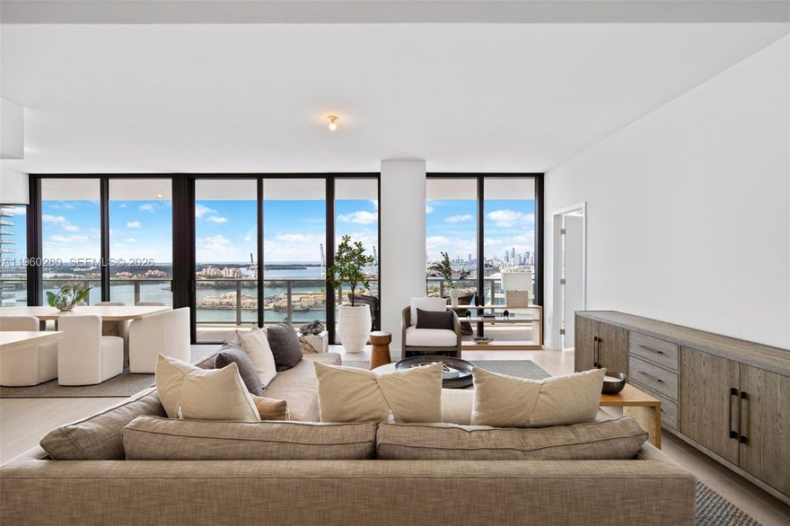 Never-lived-in, spacious 3 bedroom, 4 bathroom residence with 10 ft ceilings at Five Park - the newest luxury residential tower in Miami Beach. 2,335 sq ft of interior space, complemented by oversized balconies. Beautiful sunset views. Large walk in closet in primary bedroom, white oak Italian kitchen with quartzite countertops and Gaggenau appliances, marble primary bathroom with tub and separate shower, laundry room. Five Park is a full service luxury building, offering its residents all amenities including private beach club via house car, 2 pools, gym, spa, on-site restaurant and more. Most sought-after location in Miami due to proximity to restaurants, beach, parks, gyms etc. New building, opened in November 2024.