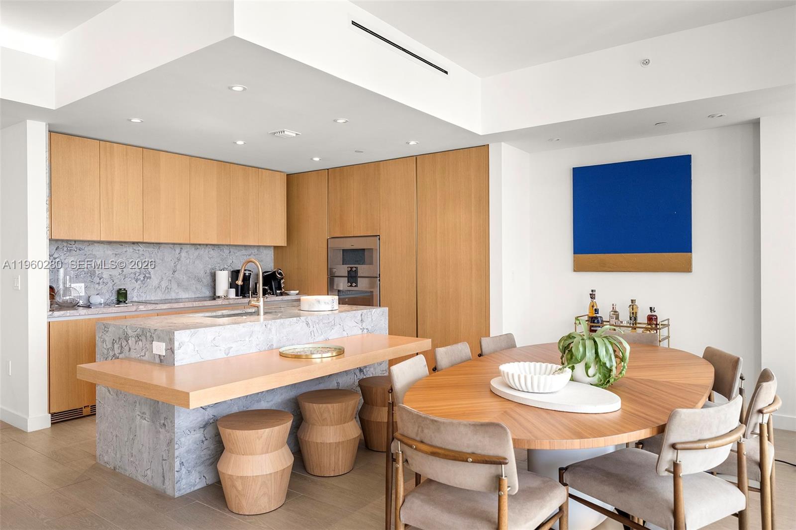 FIVE PARK - Residential
