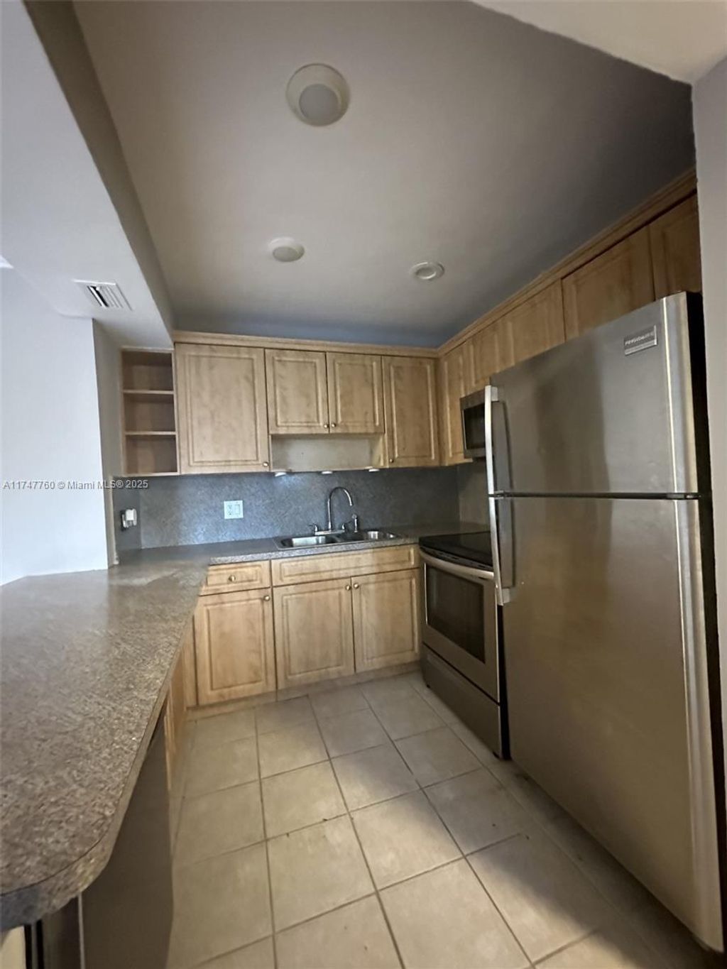 Photo of 22785 SW 66th Ave #204, Boca Raton, FL 33428 (MLS # A11747760)