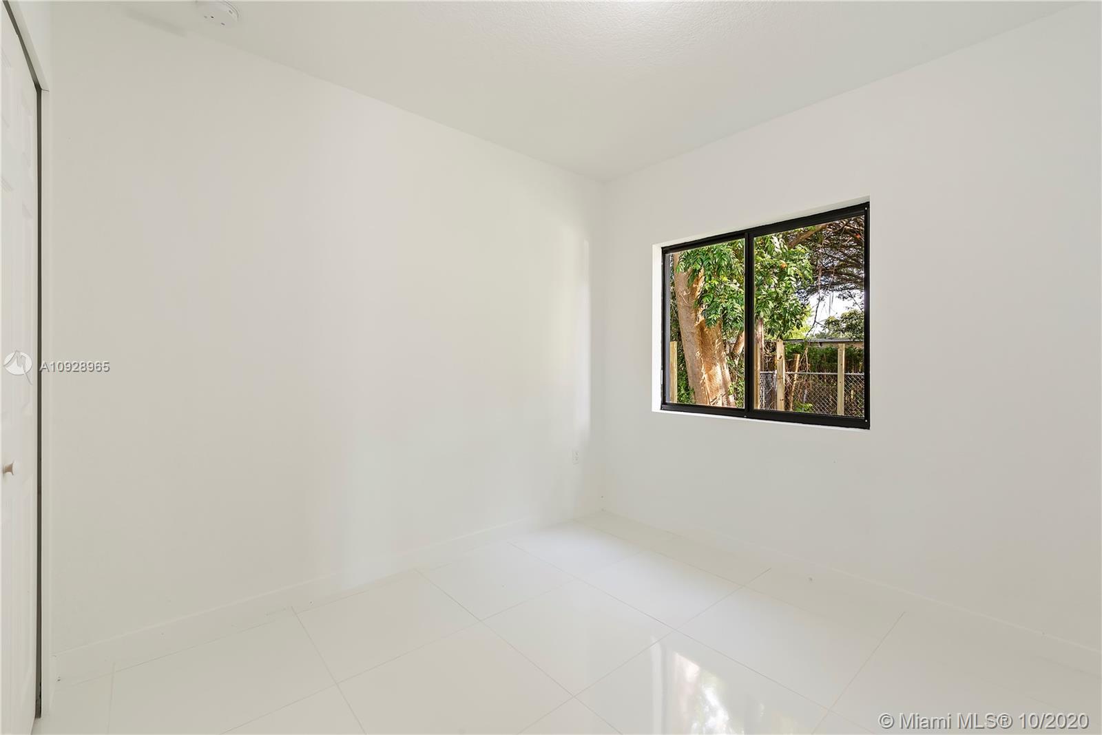 GLADEVIEW - Residential Income
