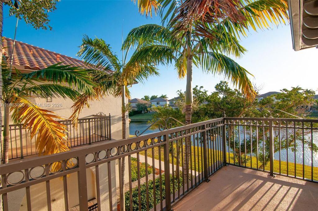 Photo of 4357 Cascada Cir #4357, Cooper City, FL 33024 (MLS # A11963990)