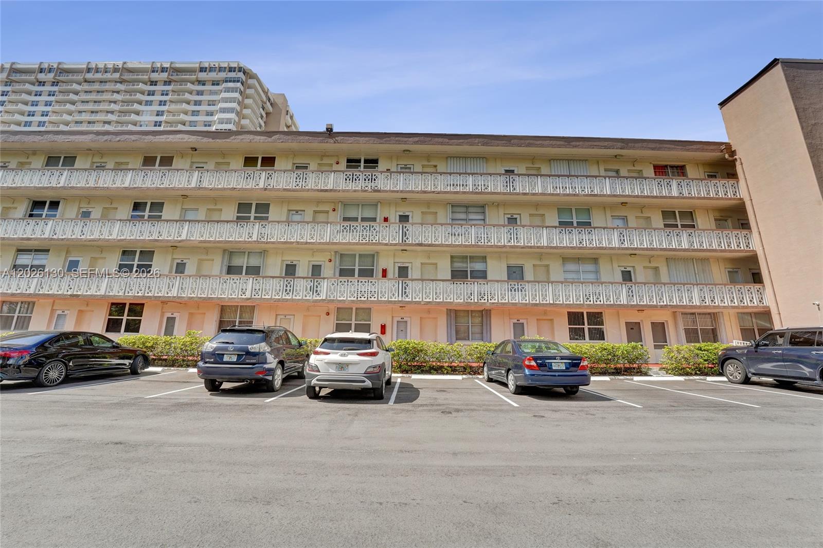 TAROMINA APTS CO-OP - Residential