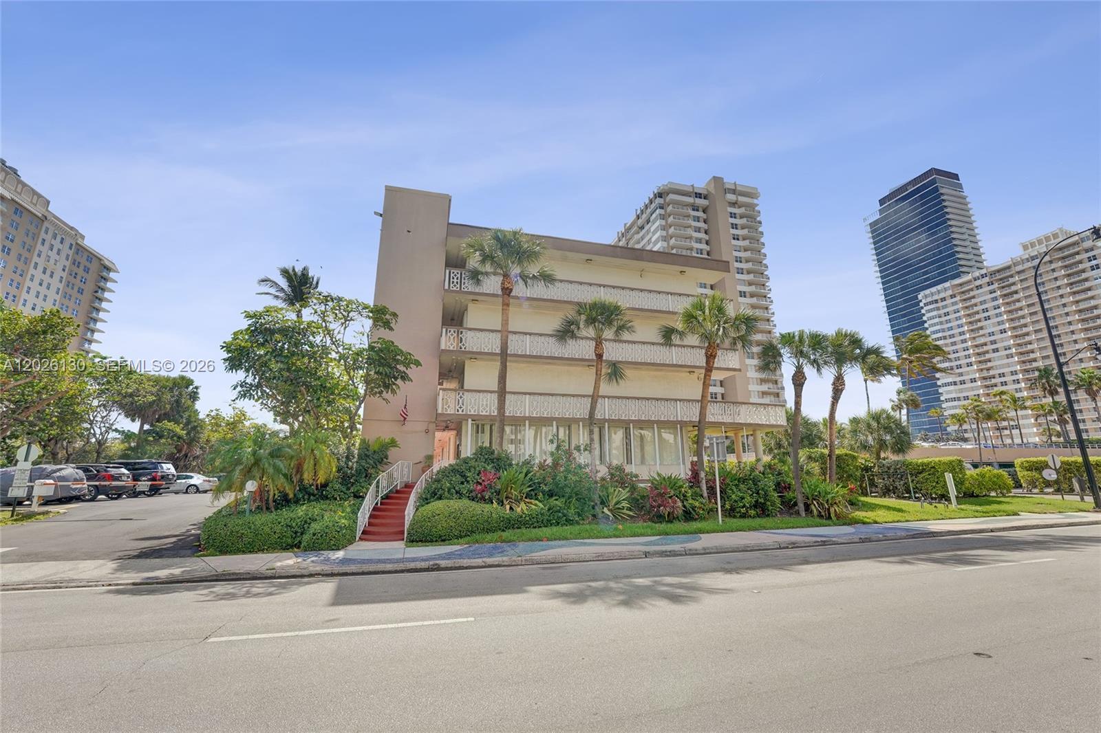 TAROMINA APTS CO-OP - Residential