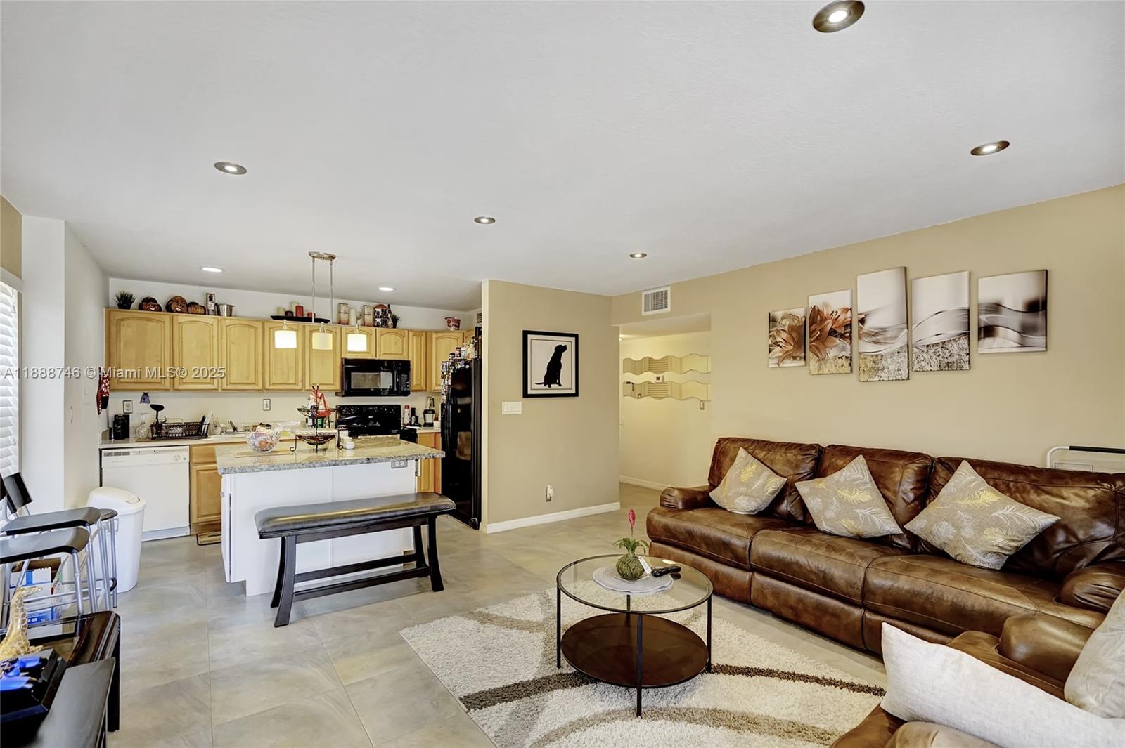 NEWPORT CONDO - Residential Lease