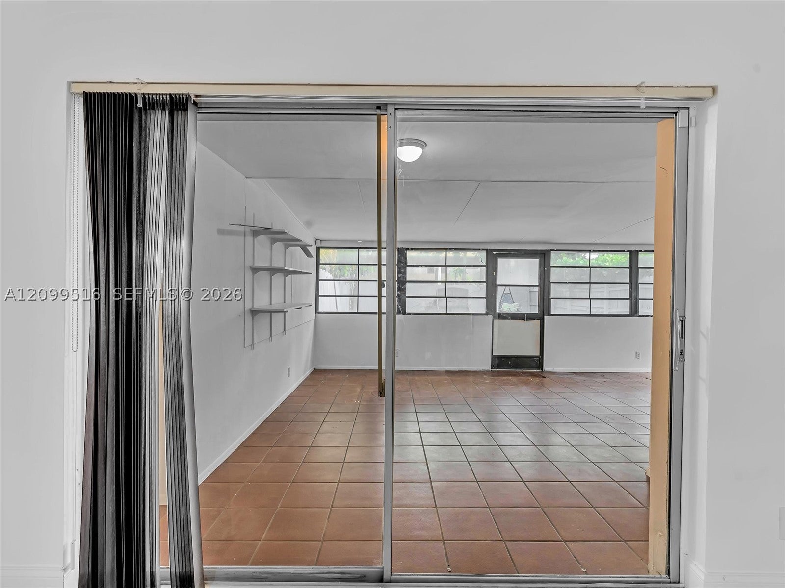 2408 N 35th Ave 2408