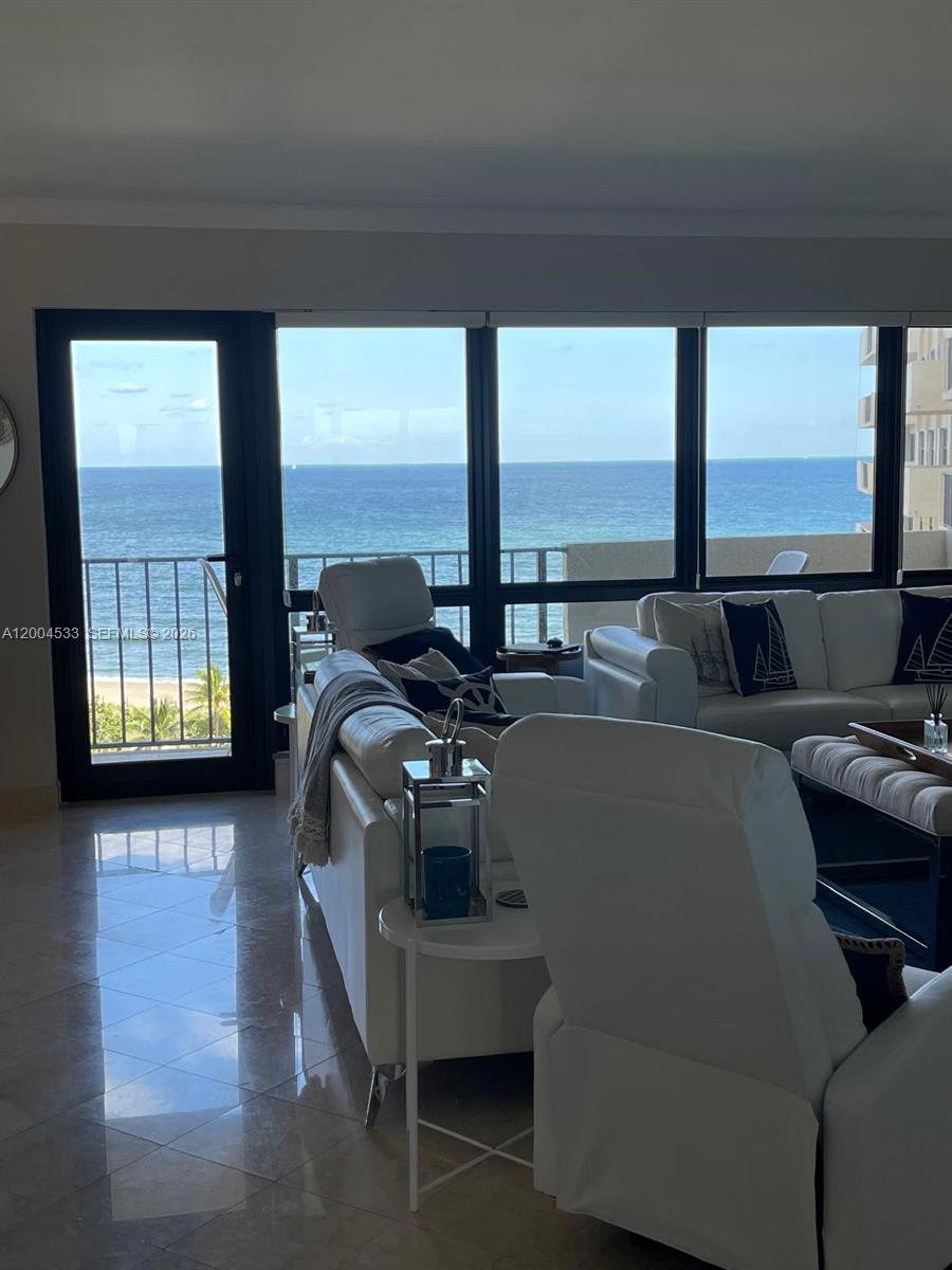 SEA RANCH CLUB CONDO - Residential Lease