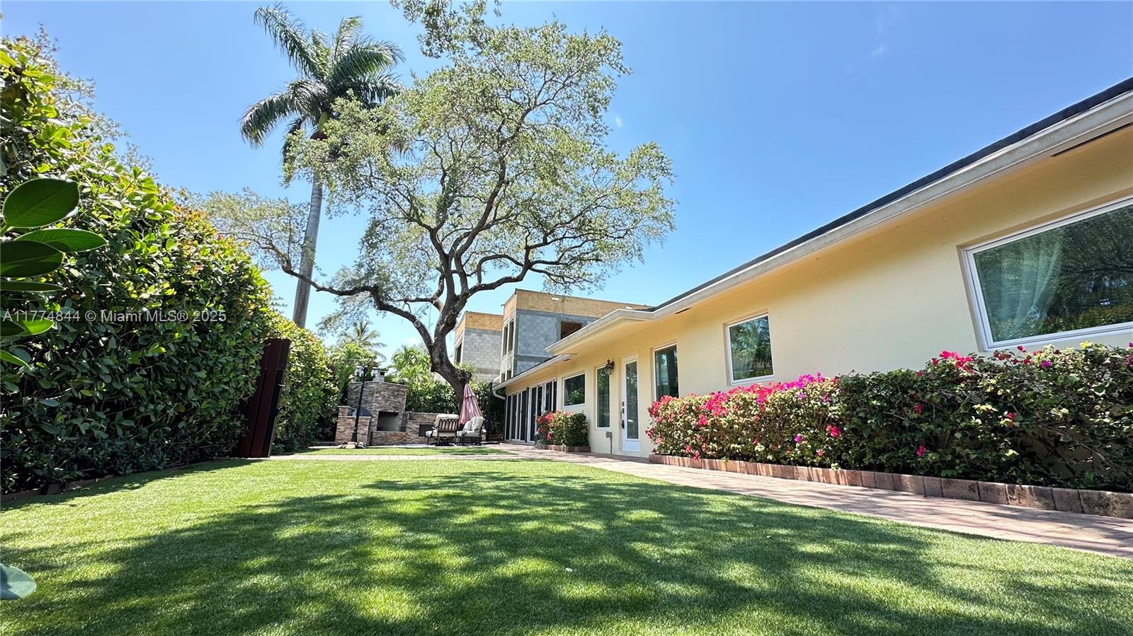 Rental Property at 919 Sw 7th St, Fort Lauderdale, Broward County, Florida - Bedrooms: 2 
Bathrooms: 2  - $4,250 MO.
