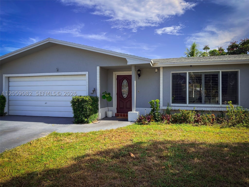 Photo of 1760 SW 12th St, Boca Raton, FL 33486 (MLS # A12059082)