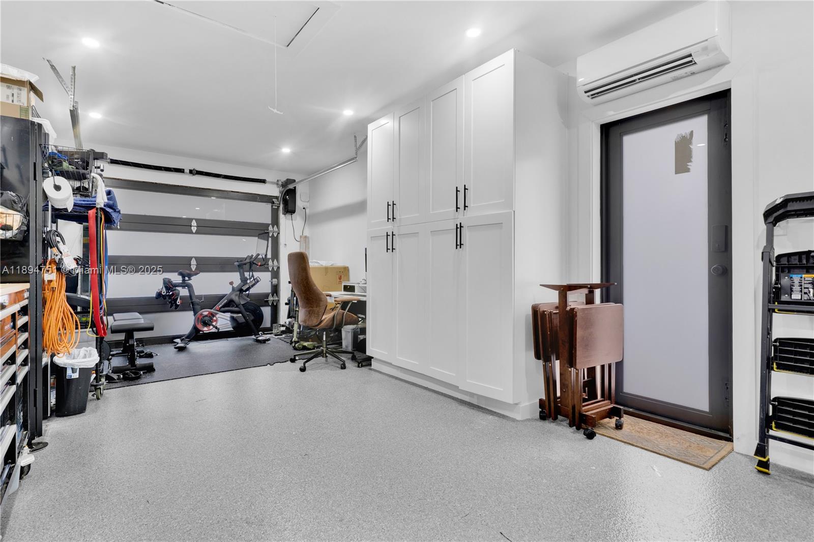 CINEMA PARK COUNTRY CLUB - Residential