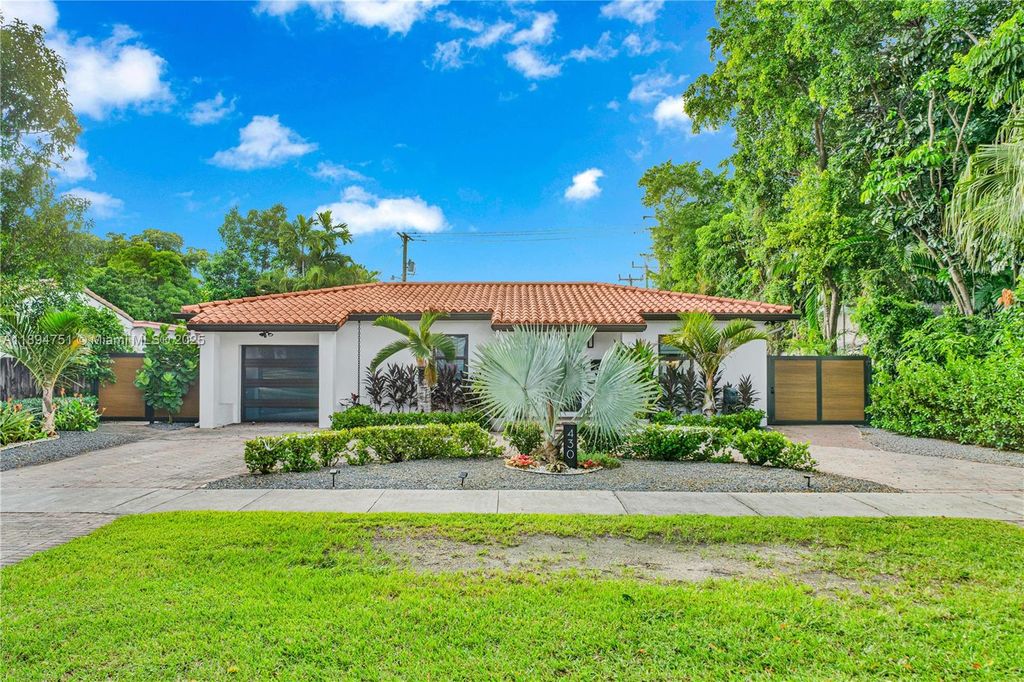 Photo of 430 Cardinal St, Miami Springs, FL 33166 (MLS # A11894751)