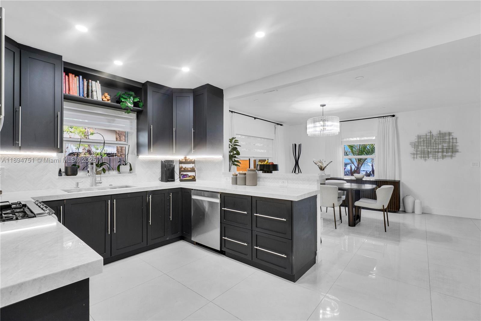 CINEMA PARK COUNTRY CLUB - Residential