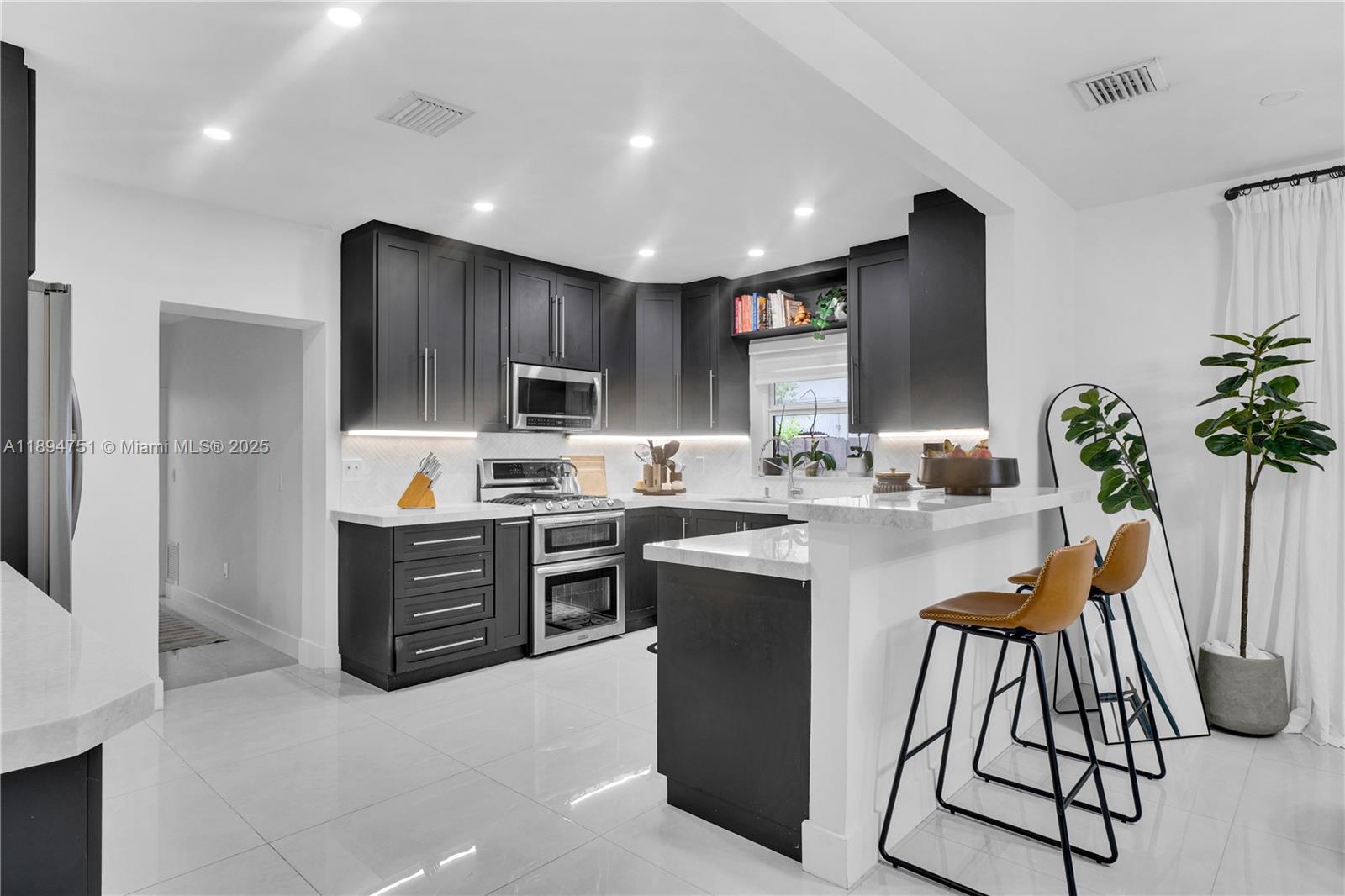 CINEMA PARK COUNTRY CLUB - Residential