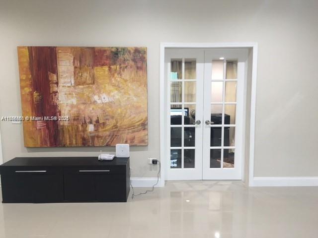 Welcome home to this beautiful property in North Miami Beach's desirable Fulford of the Sea neighborhood!Ideally located within walking distance to the beach, restaurants, grocery stores, a movie theater, and a park. Minutes away from Bal Harbour and Aventura Mall for premier shopping and dining. Tenant is responsible for lawn care, electricity, and water utilities. Applicants must have a minimum credit score of 680 and a clean background check. First month, last month, and security deposit are required at lease signing. Schedule a showing today to see this incredible home!