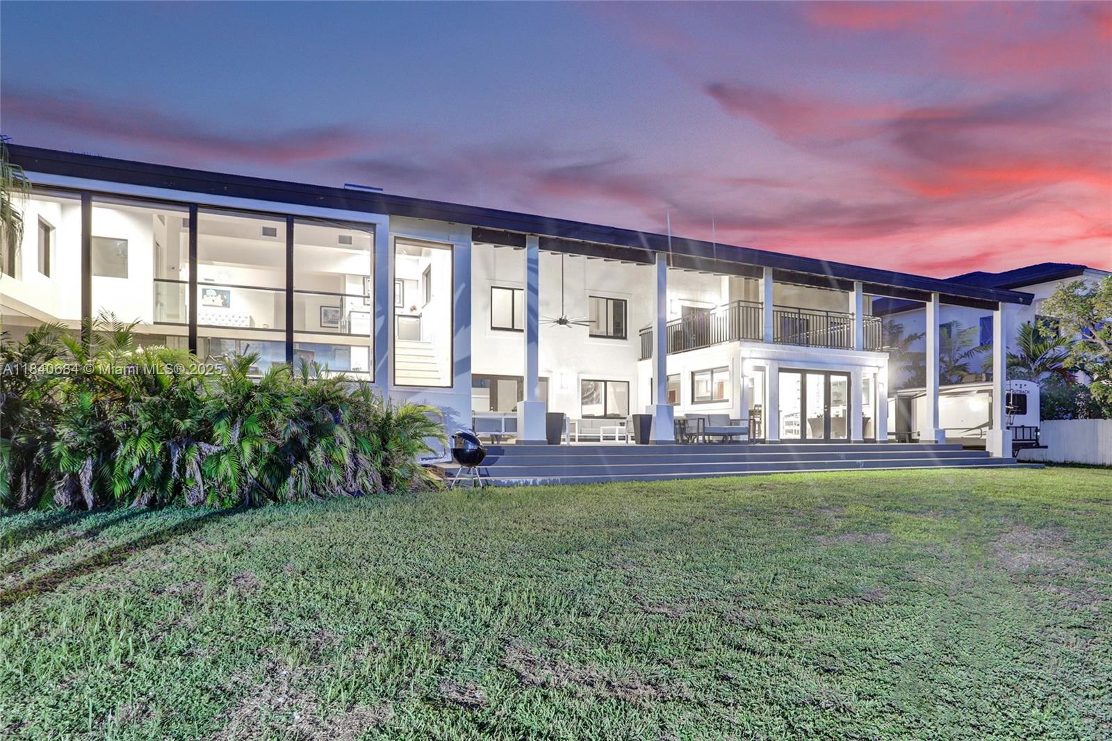 LAKESHORE SEC FOUR - Residential