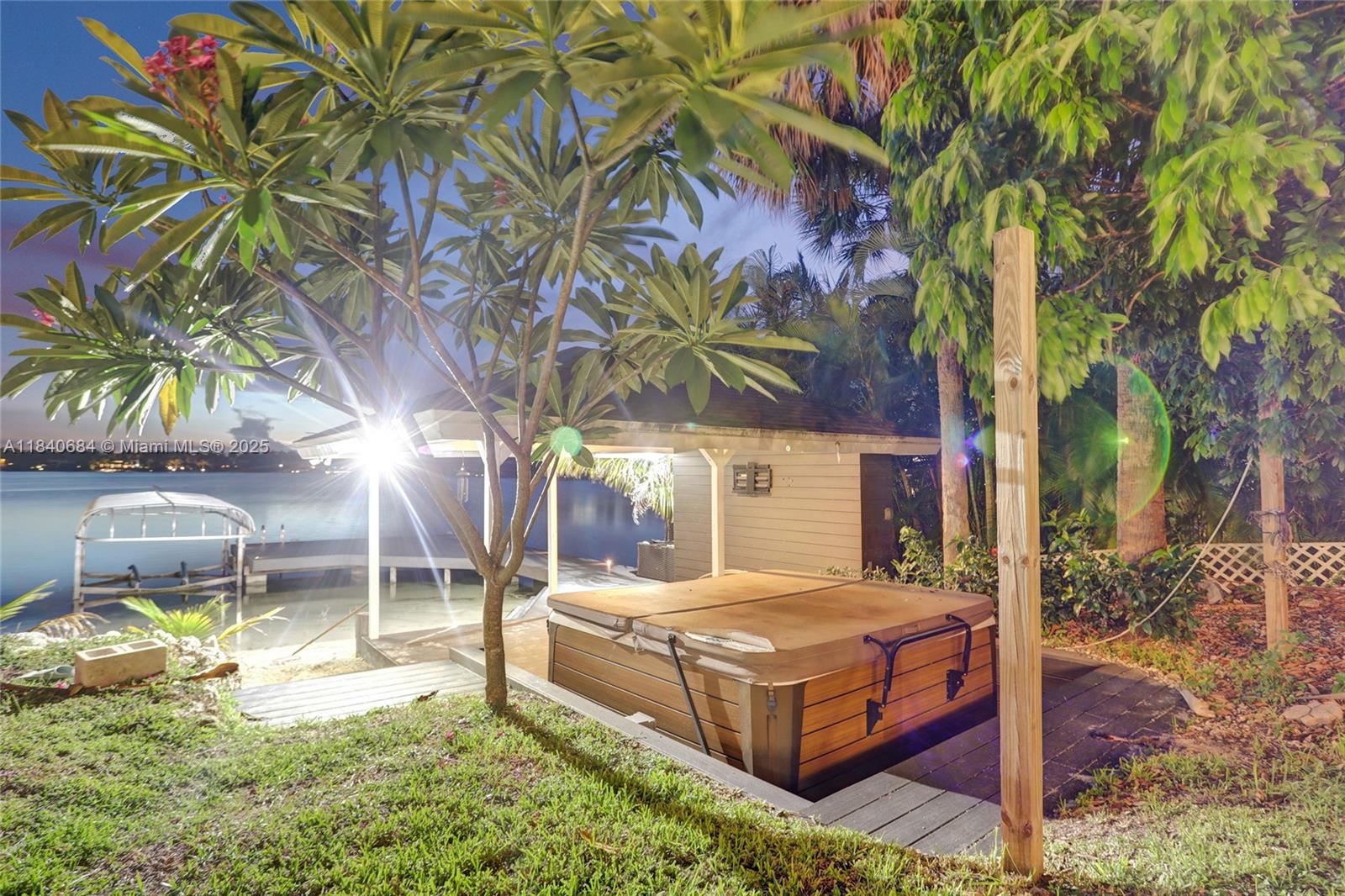 LAKESHORE SEC FOUR - Residential