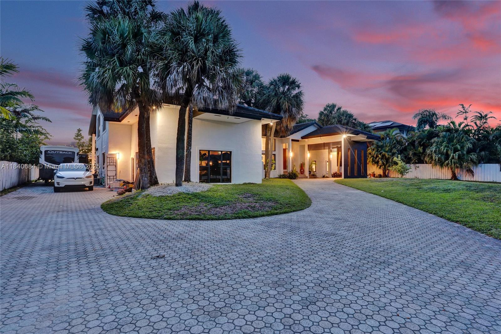 LAKESHORE SEC FOUR - Residential