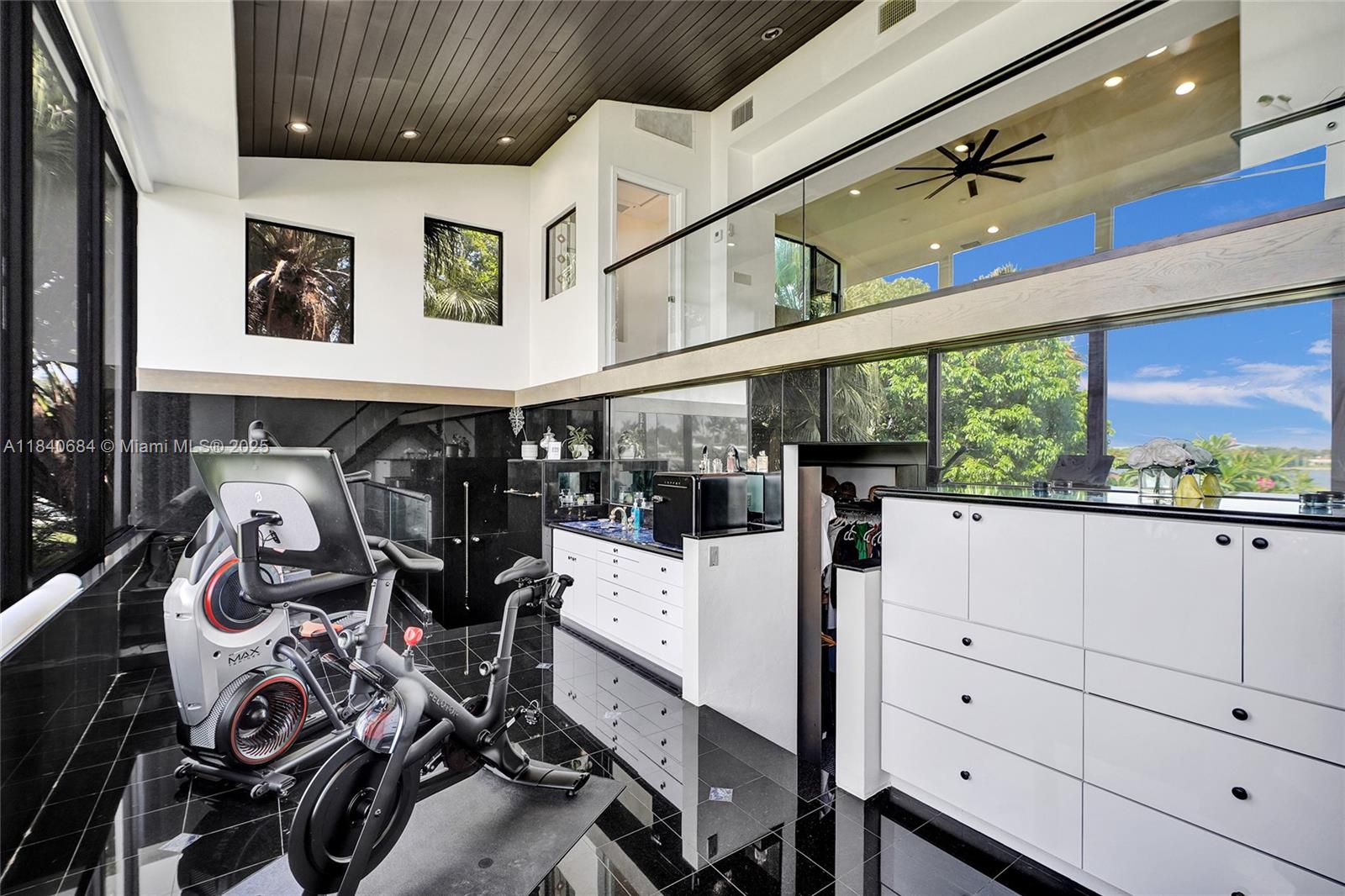 LAKESHORE SEC FOUR - Residential