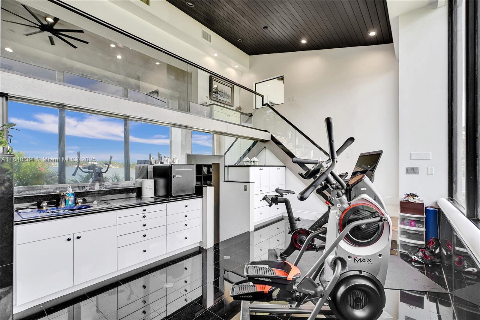 LAKESHORE SEC FOUR - Residential