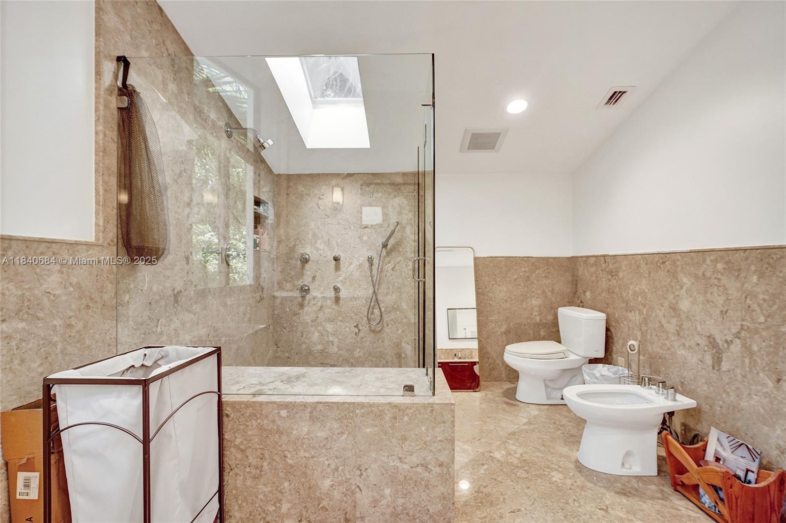 LAKESHORE SEC FOUR - Residential