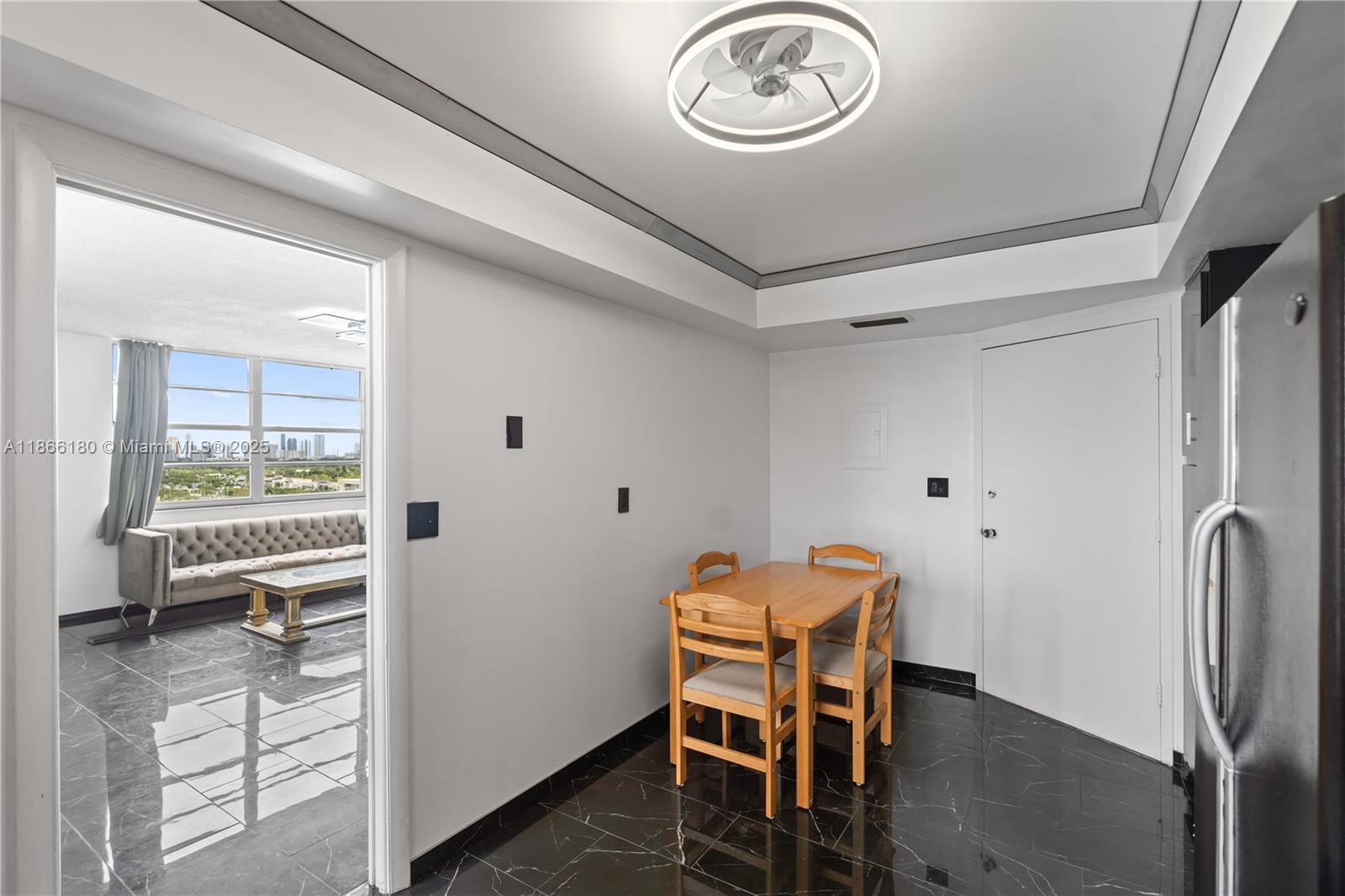 BUCKLEY TOWERS CONDO - EA - Residential