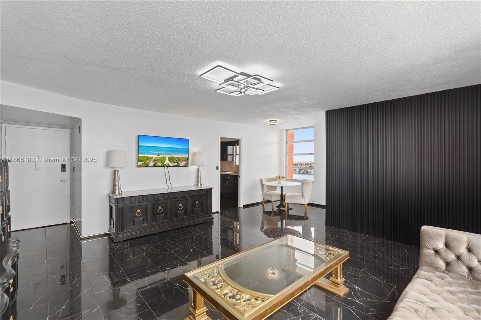 1351 NE Miami Gardens Dr 1506E