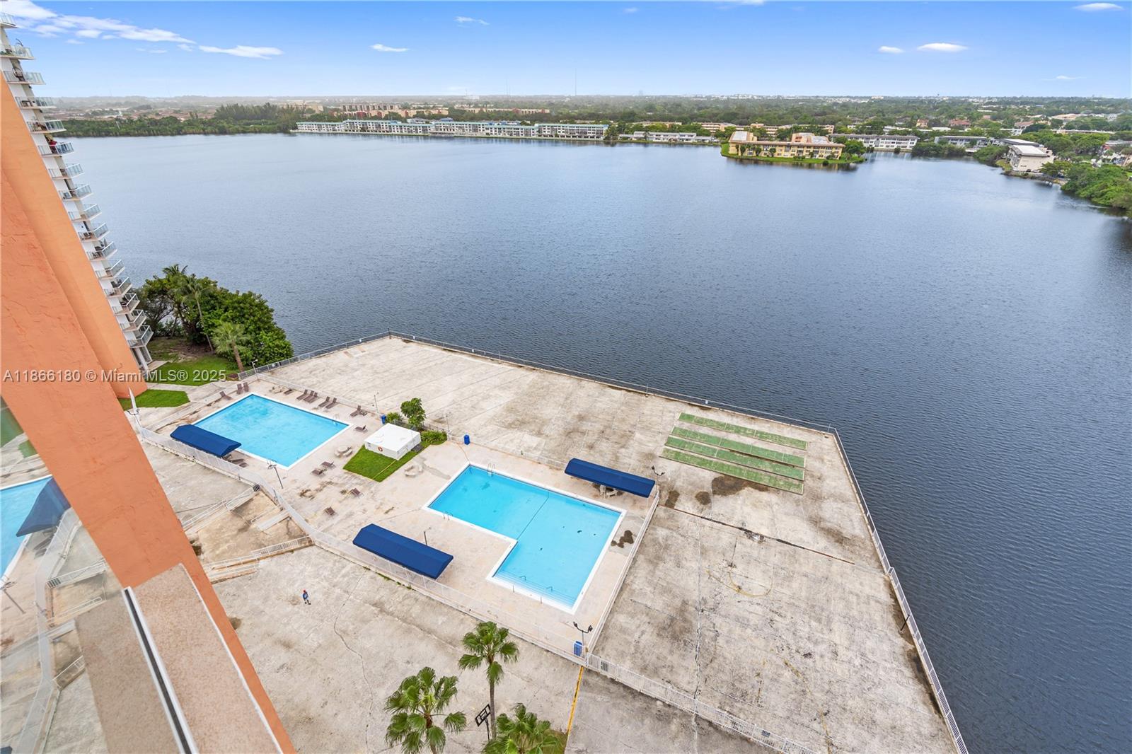 BUCKLEY TOWERS CONDO - EA - Residential