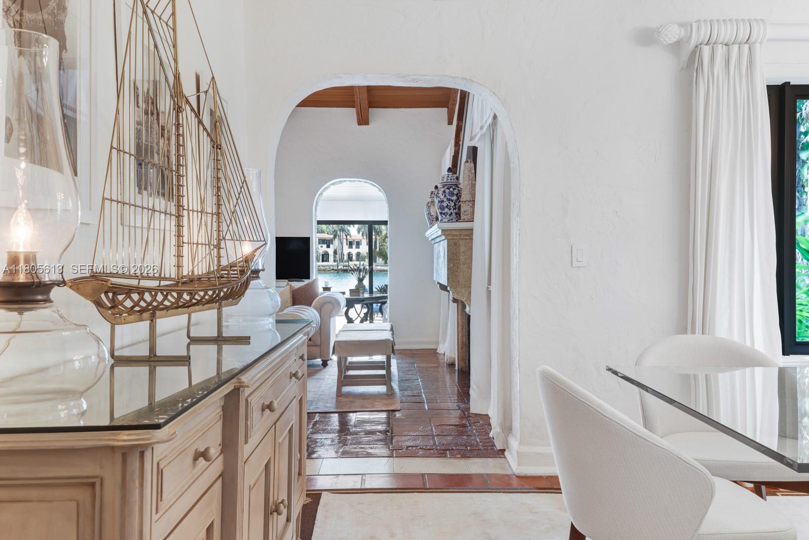 HIBISCUS ISLAND - Residential