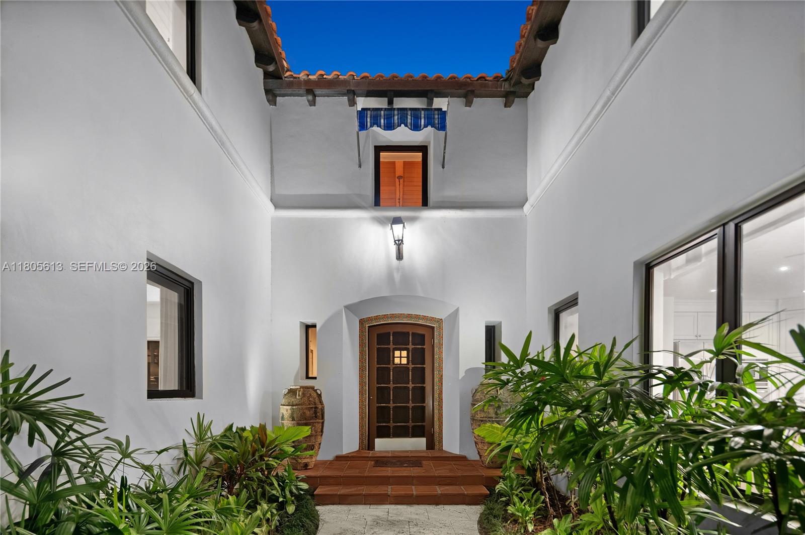 HIBISCUS ISLAND - Residential