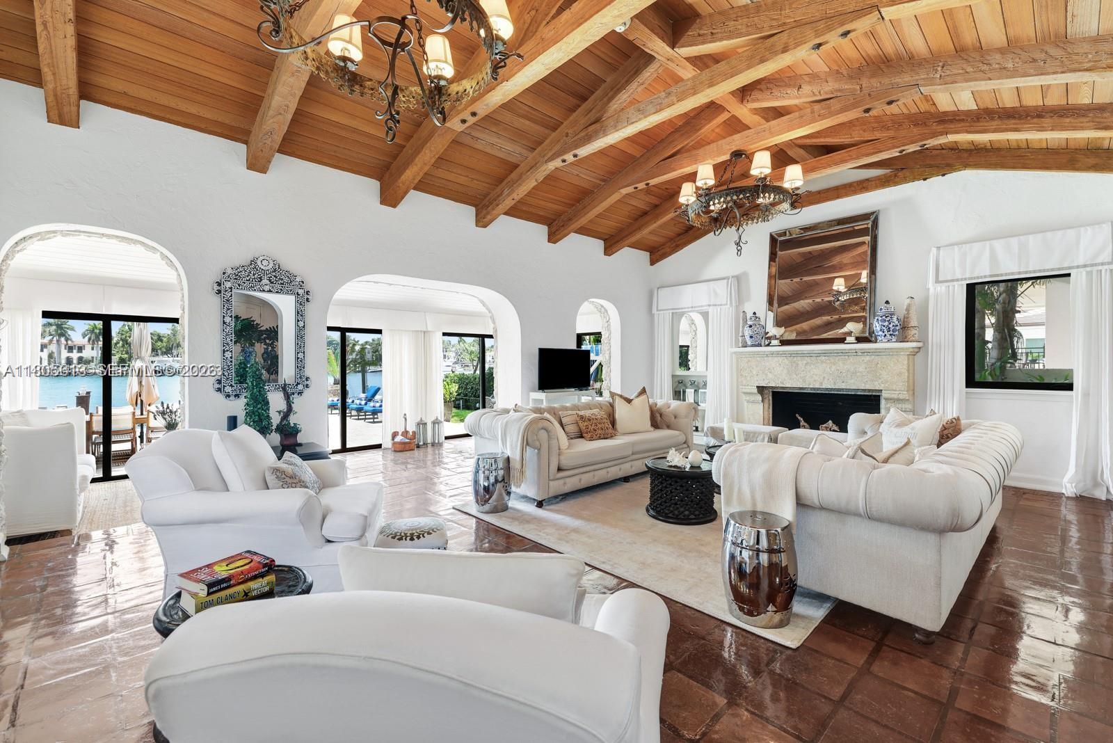 HIBISCUS ISLAND - Residential