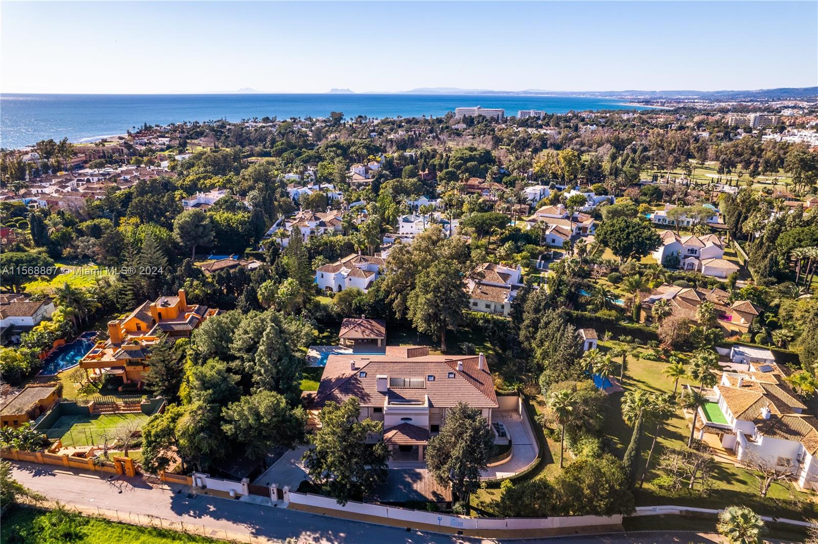 00 Guadalmina Baja