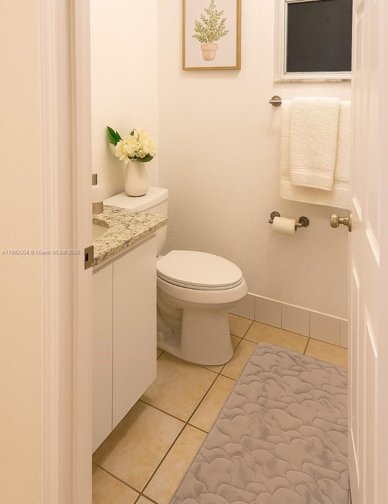 HOLLYWOOD LITTLE RANCHES - Residential Lease