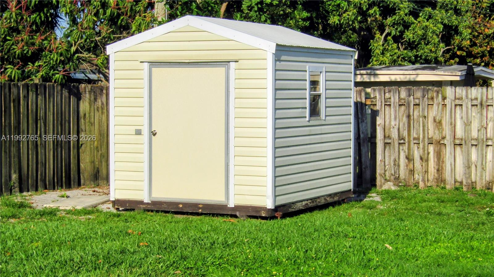 HERITAGE HOMES - Residential