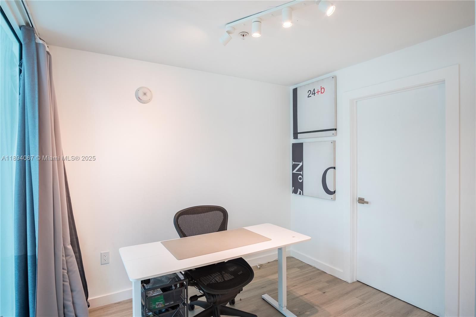 FOUR MIDTOWN MIAMI CONDO - Residential Lease