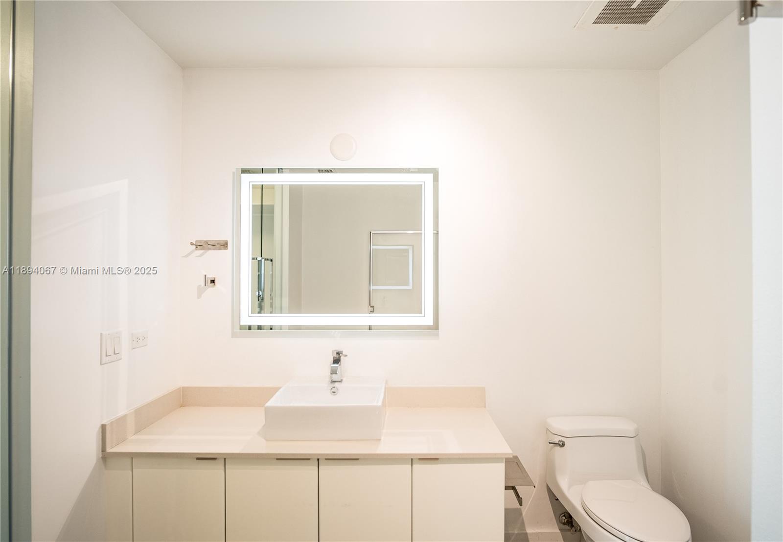 FOUR MIDTOWN MIAMI CONDO - Residential Lease