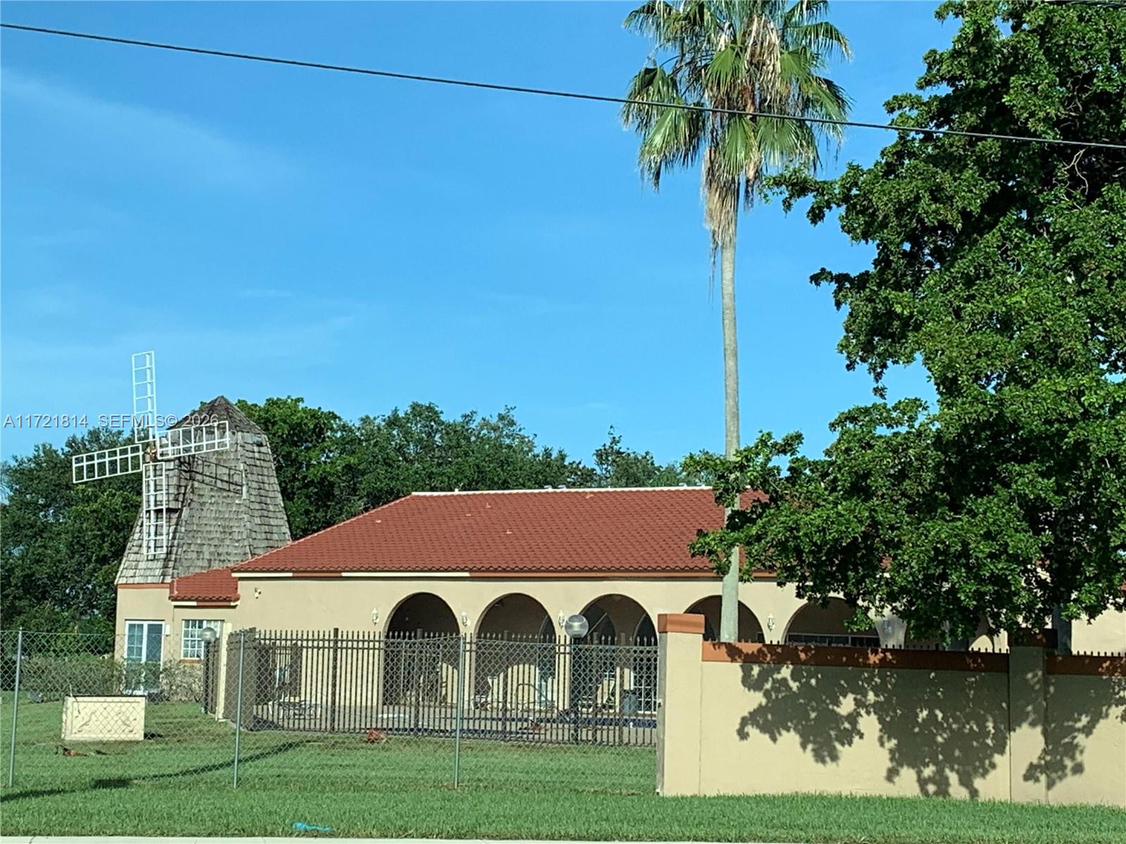 WINDMILL LAKES V CONDO - Residential