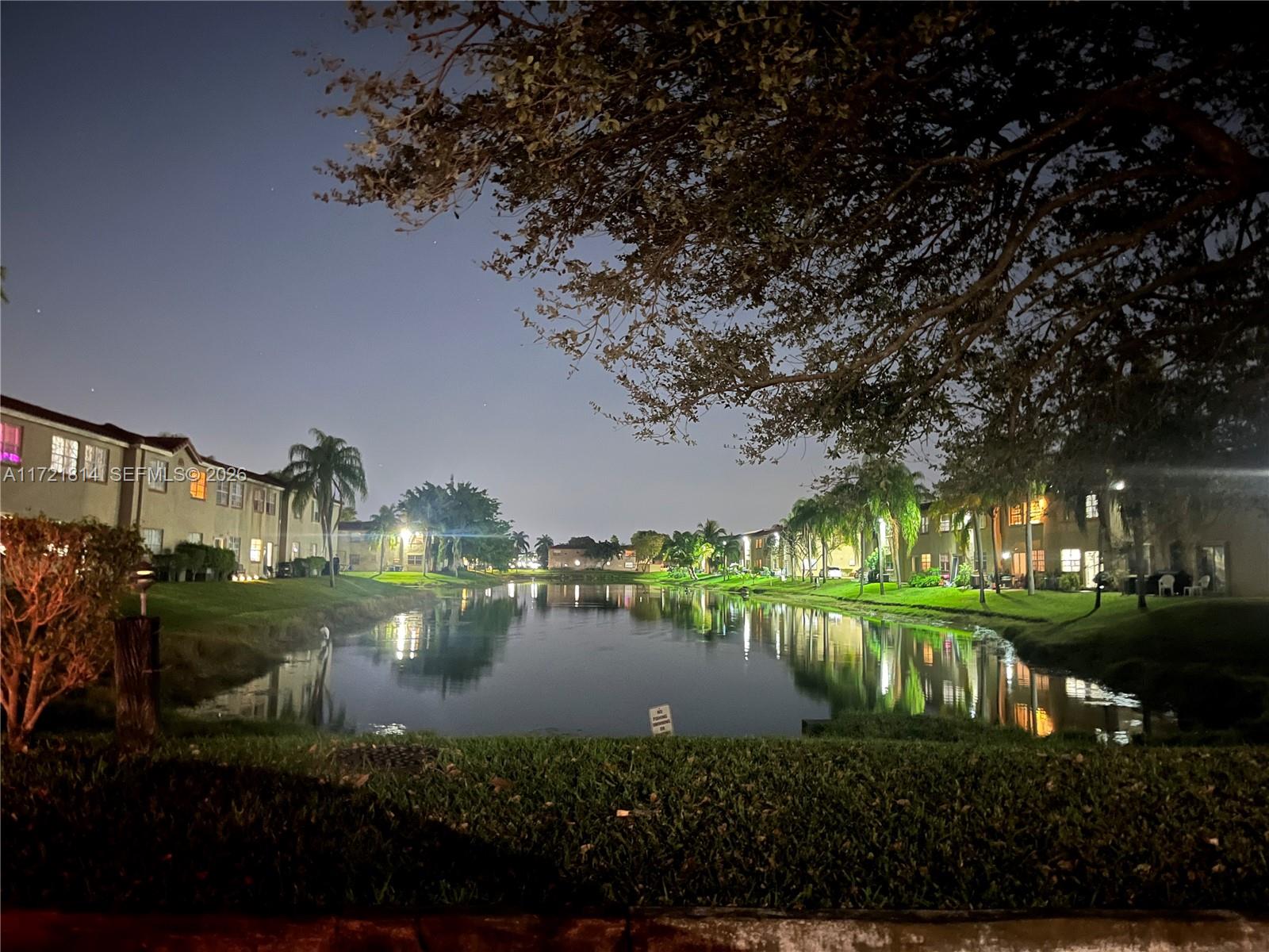 WINDMILL LAKES V CONDO - Residential