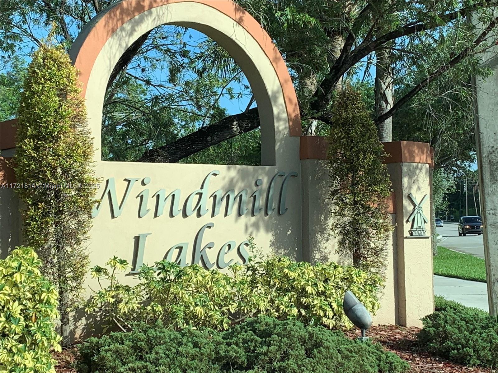 Property for Sale at 8710 Sw 3rd St 104, Pembroke Pines, Miami-Dade County, Florida - Bedrooms: 2 
Bathrooms: 2  - $259,900