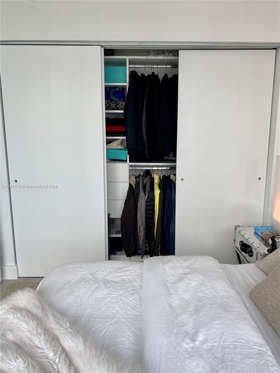 ONE PARAISO CONDO - Residential Lease