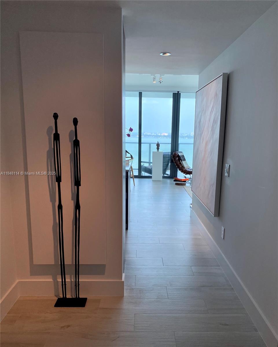 ONE PARAISO CONDO - Residential Lease