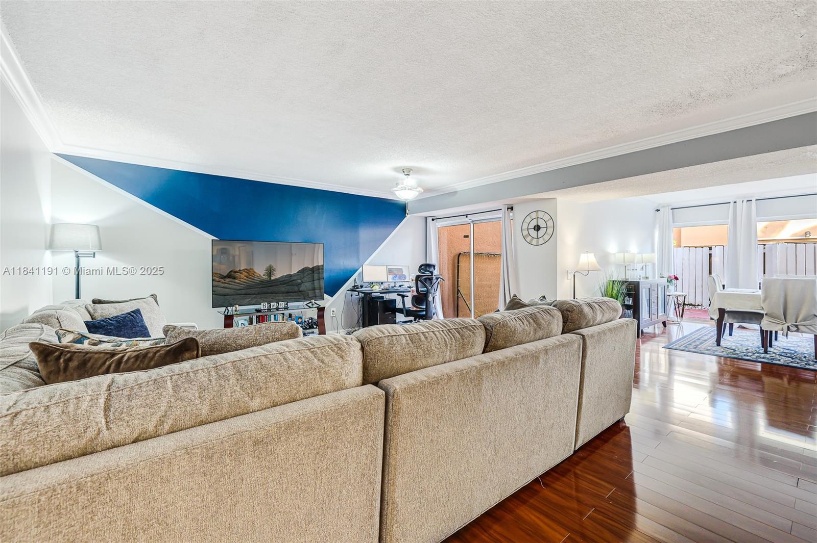 LAKE & TENNIS VILLAS PH 1 - Residential