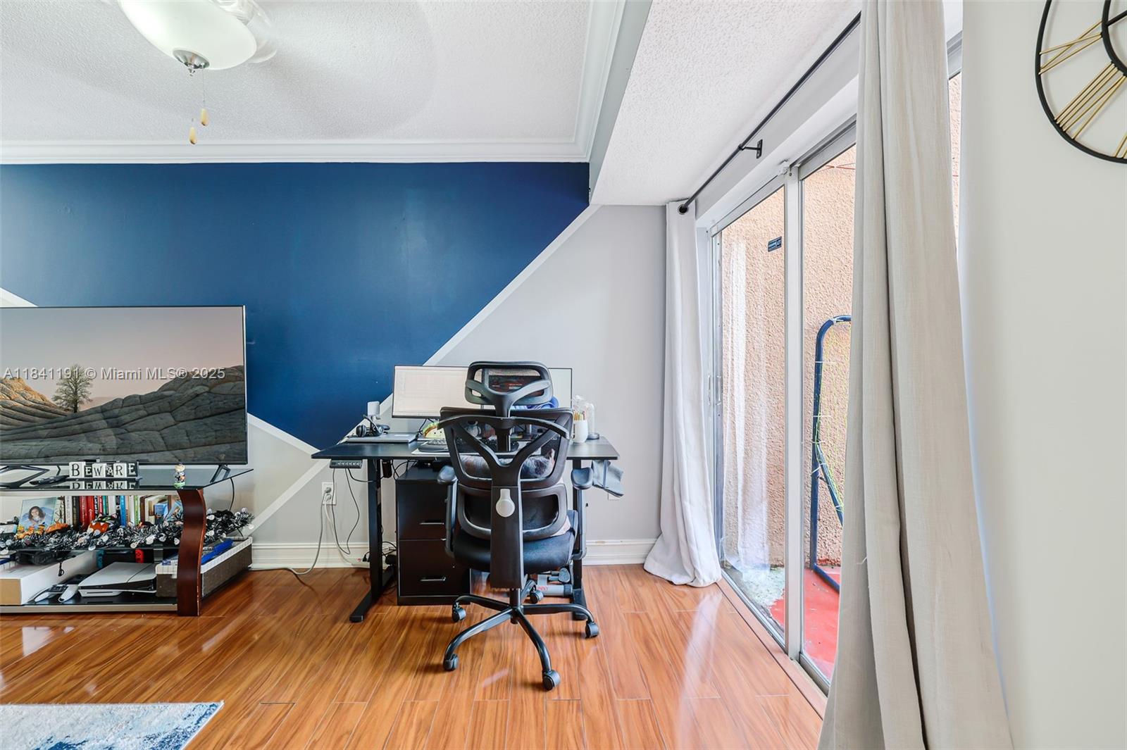 LAKE & TENNIS VILLAS PH 1 - Residential