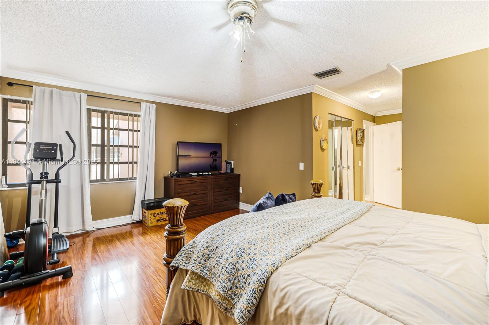 LAKE & TENNIS VILLAS PH 1 - Residential